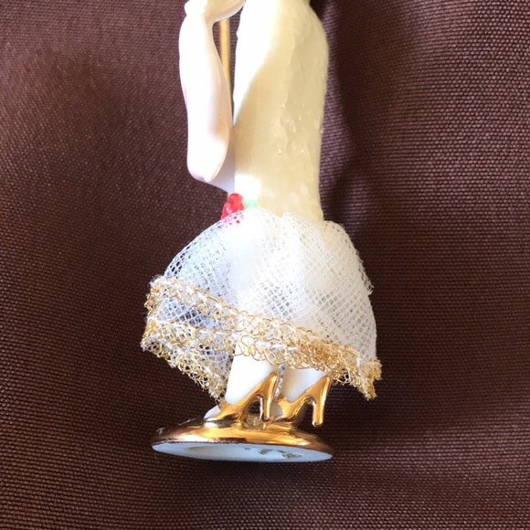 🎄Lenox Christmas Mattel Ornament Solo In the Spotlight Barbie 2004 - Picture 4 of 8